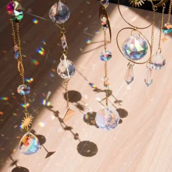 Nuyikaso Kersthanger><noscript><img width=