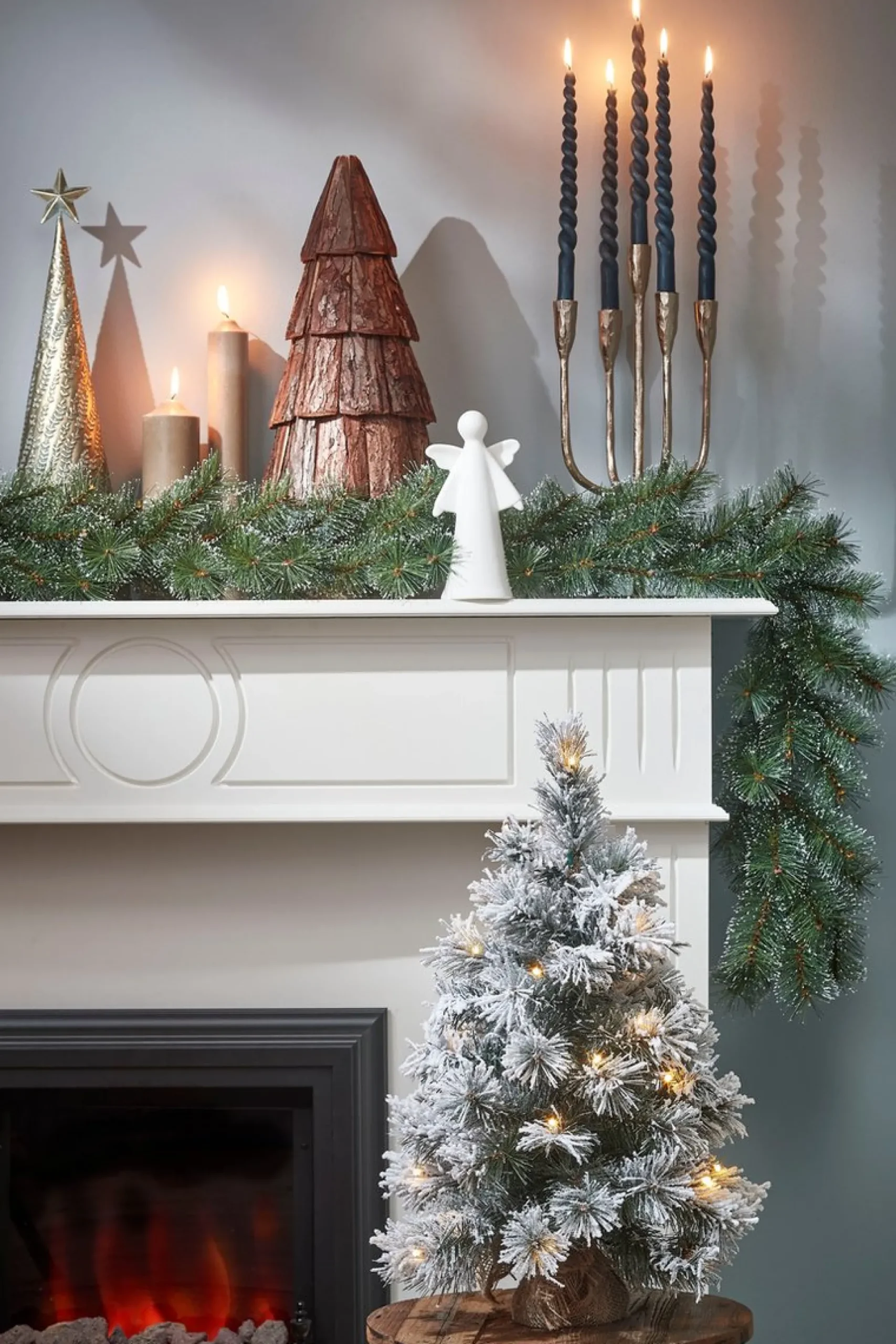 Black Box Trees Dinsmore Kunstkerstboom In Jute Met Led Verlichting - H60 X O50 Cm - Frosted Green Hot