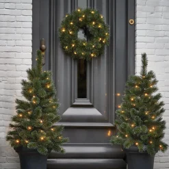 Black Box Trees Glendon Set Van 2 Kerstbomen En 1 Krans Met Led Verlichting - Groen Outlet