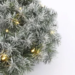 Black Box Kerstkransen> Trees Norton Kerstkrans Met Led Verlichting - O60 Cm - Frosted Green