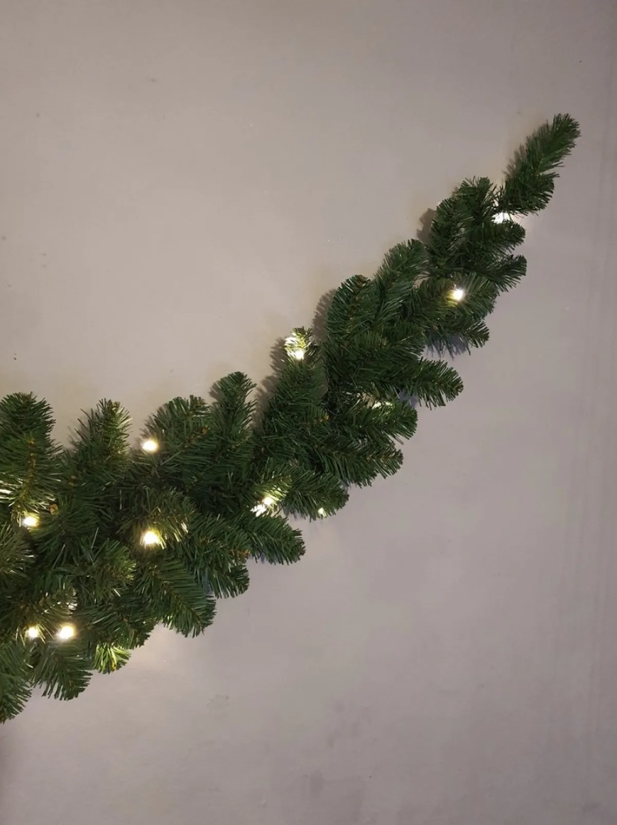 Black Box Guirlandes> Trees Norton Swag Guirlande Led Groen 25L Tips 102 Bo L180 X D20Cm