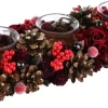 dekoratief Kerststukjes>Bloemstuk / Tafelstuk / Kerststuk Met Rode Rozen En Dennenappels - 44 X 15 X 8 Cm Hoog.