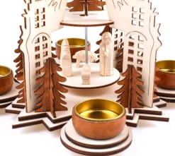 Brubaker Kerststallen> Kerstpiramide Kathedraal 29 Cm - Maria, Jozef En Jezus - 2 Etages - Theelichtpiramide Met 4 Theelichthouders Van Metaal - Hout Natuur