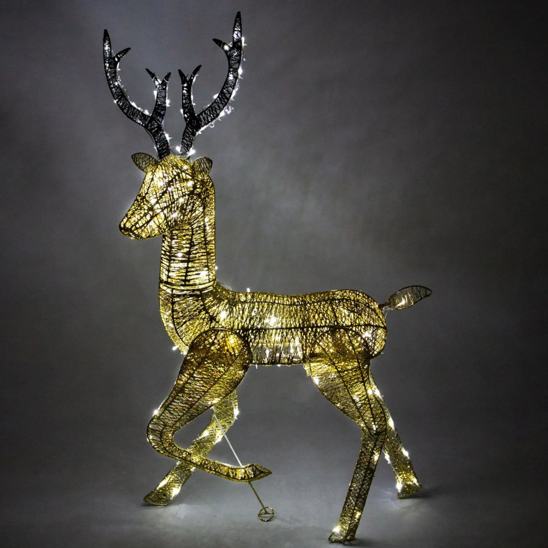 MonsterShop Bundel: Lichtgevend Rendier En Hert Verlichte Kerstfiguren - 12 Meter Lange Stroomsnoeren - Kerstdecoraties Kerst Versieringen Buiten Hot