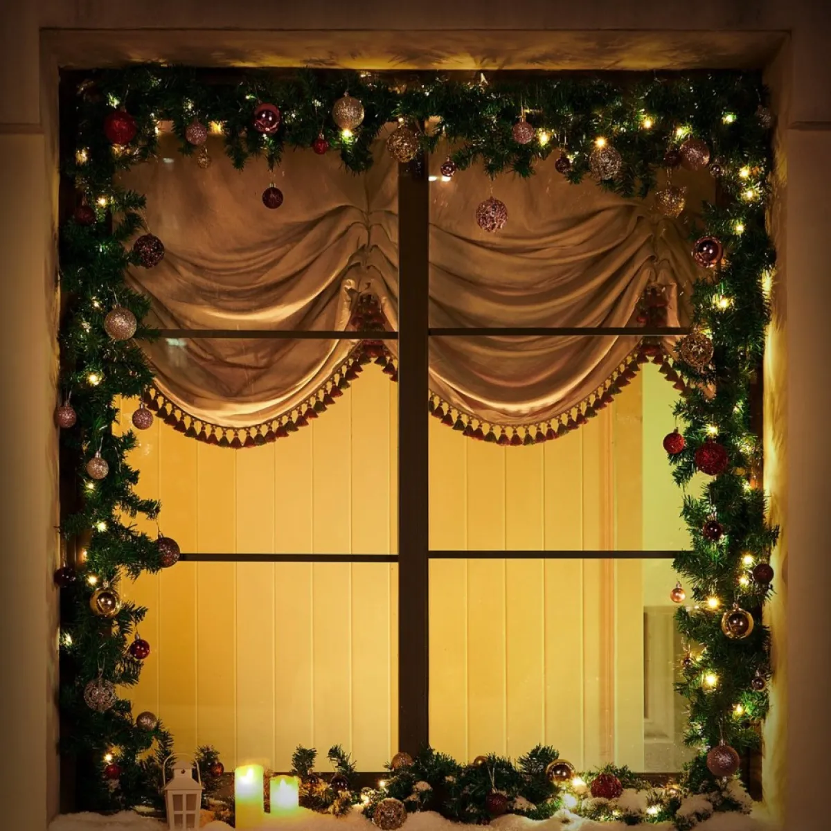 Casaria Guirlandes> Kerstguirlande - 10 M Incl. 5 M Stroomkabel - 100 Led