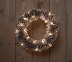 CBD Kerstkransen> Rotan Krans Zwart/Sneeuw - Kerstverlichting - 40 Cm Warm Wit 30 Led