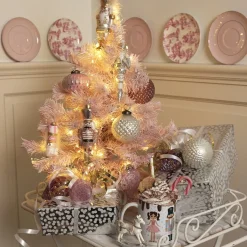 Clayre u0026 Eef Kersthanger><noscript><img width=