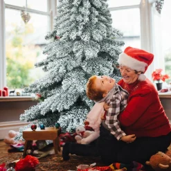 COAST™ Coast - Kunstkerstboom - Met Sneeuwvlokken - Groen + Wit - 180 Cm Shop