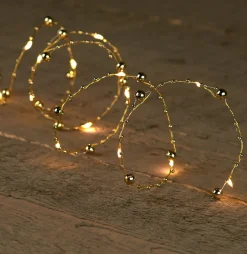 Anna's Collection Draadverlichting Lichtsnoer Met 20 Lampjes Warm Wit Op Batterij 200 Cm En Kralen - Lichtdraden/Lichtsnoeren - Kerstverlichting Clearance