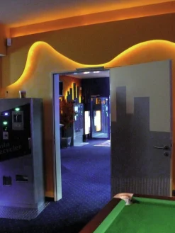 EUROLITE Lichtsnoer Buiten 9 Meter – Geel – Lichtslang Buiten New