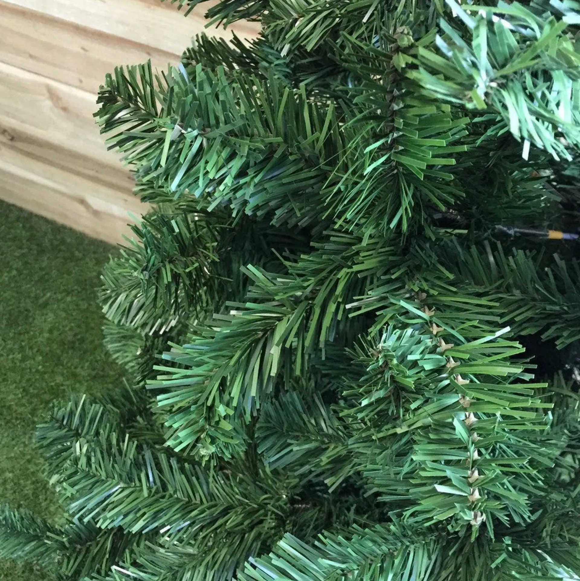 Everlands Imperial Pine Kunstkerstboom - 180 Cm Hoog - Zonder Verlichting Outlet