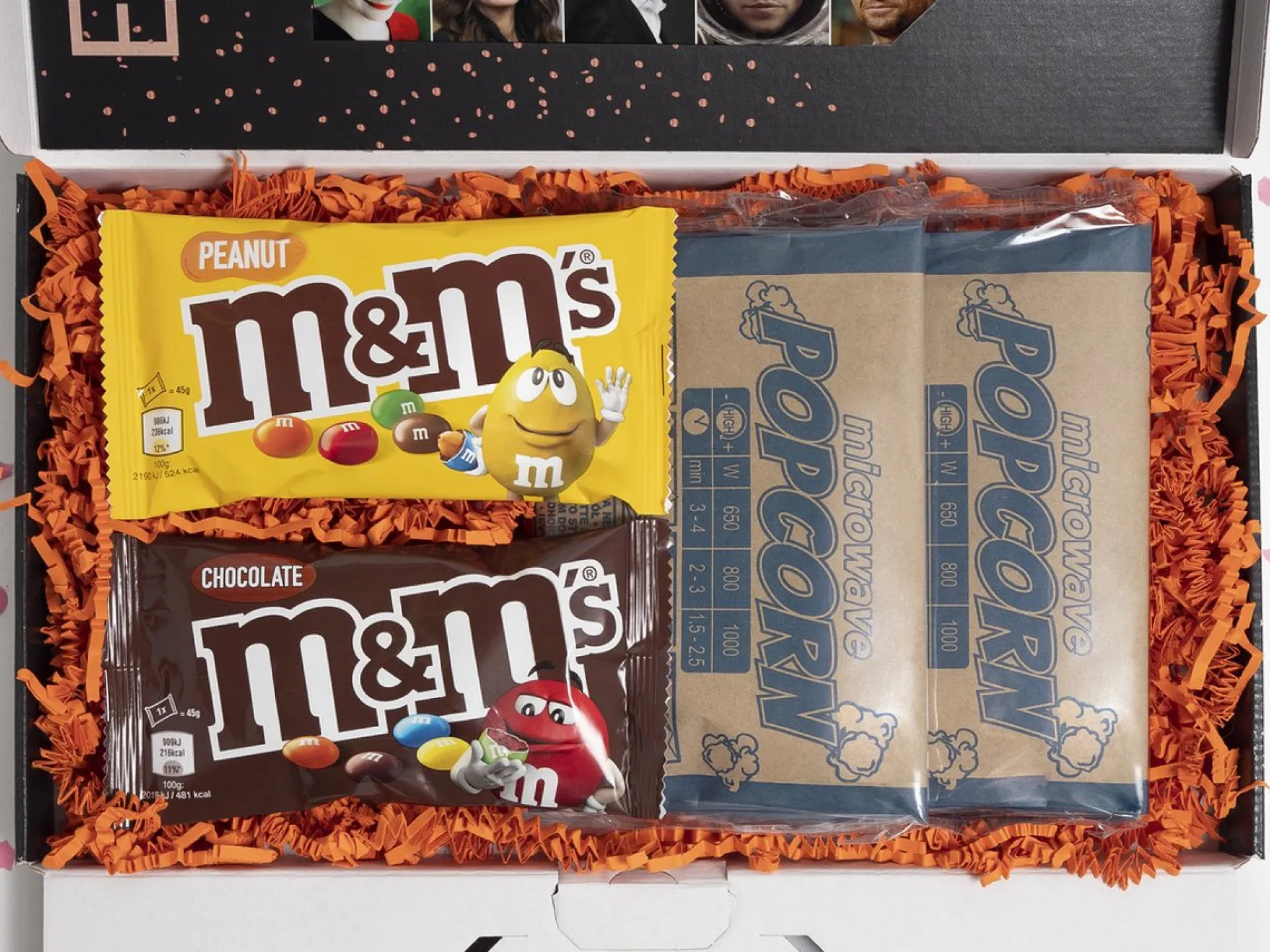 meJane Filmpakket - Filmbox Cadeau Met Jimmy's Popcorn, M&Ms, Filmcadeaukaart Voor Een Mooi Avondje Thuisbios - Met Optioneel Persoonlijk Bericht Shop