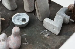 Floz Design Kerststallen></noscript>Floz Kerststal Metaal En Steen - Duurzame Kerststal - Gerecycled Metaal - Fairtrade Uit Zimbabwe