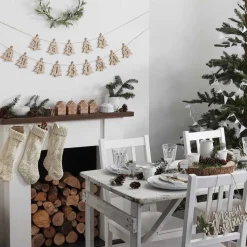 Ginger ray Kerstkransen><noscript><img width=