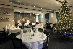 Royal Christmas Grote Kunstkerstboom Utah Pvc - Lengte 300 Cm - Met Warm Led Verlichting 800 Lampjes - 3500 Takken Online