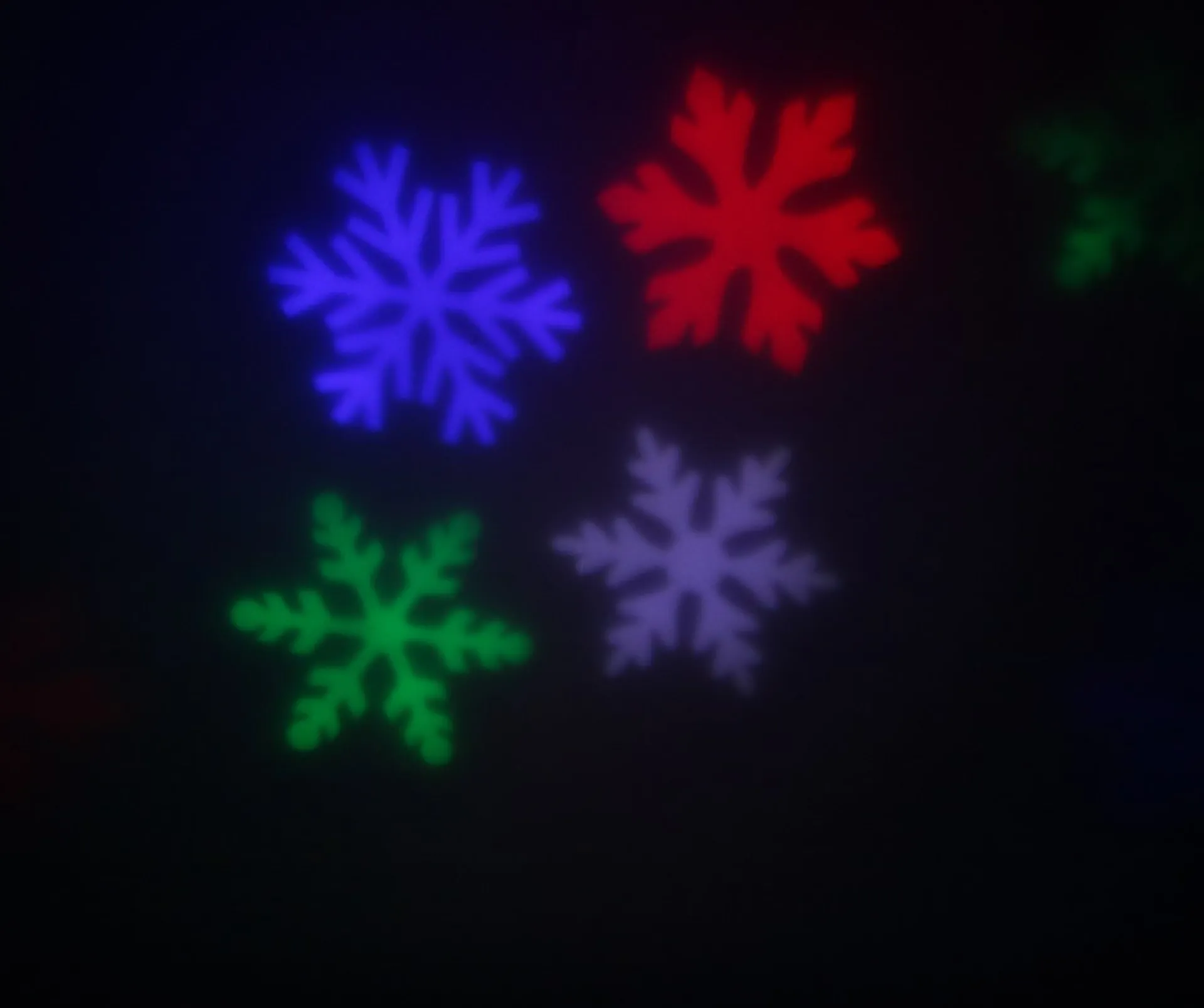 Grundig Projectorlamp - Led - 24 Figuren - Kerst En Halloween - Binnen En Buiten Fashion