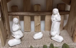 Dream-Living Kerststallen></noscript>Houten Kerststal - 6 Delig Keramiek Naturel/Wit