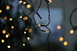 Dailyiled Ijspegelverlichting - Warm Wit Lichtgordijn - 300 Led - 6 Meter - Binnen En Buiten - Koppelbaar Best