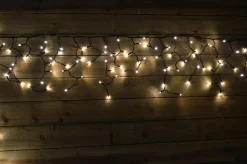 Dailyiled Ijspegelverlichting - Warm Wit Lichtgordijn - 300 Led - 6 Meter - Binnen En Buiten - Koppelbaar Best