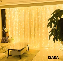 Isara 3X3 Meter Kerst Lichtgordijn - 300 Led's Met Afstandsbediening - Gele Sfeerverlichting - Usb-Aangedreven - Voor Binnen - Complete Handleiding - Perfect Voor Kerstdecoratie - Led Lichtsnoer Best