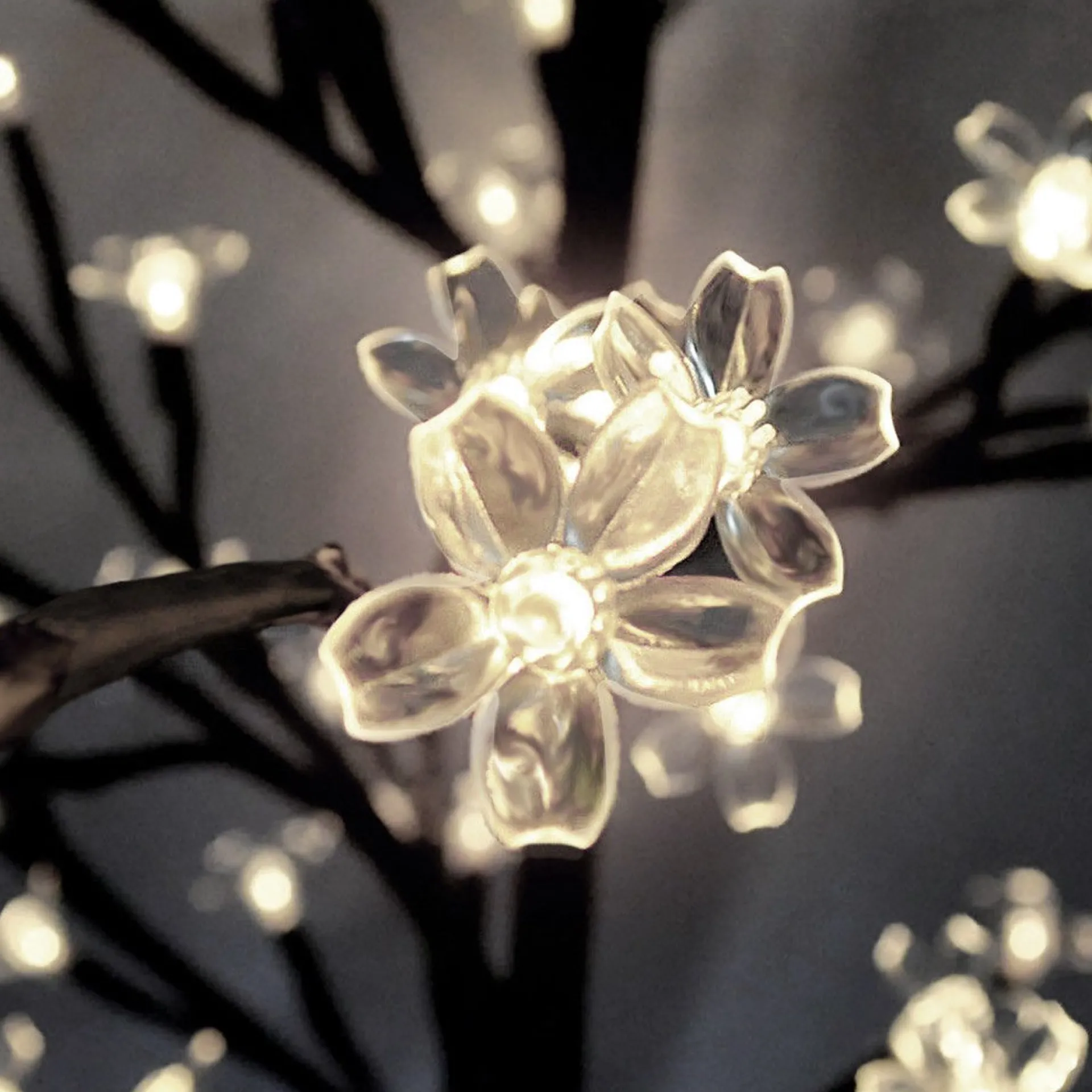 Monzana Kerstbloesem, 220 Cm, 220 Led's, Kerstboom, Kerstversiering, Bloesem, Voor Binnen En Buiten Online