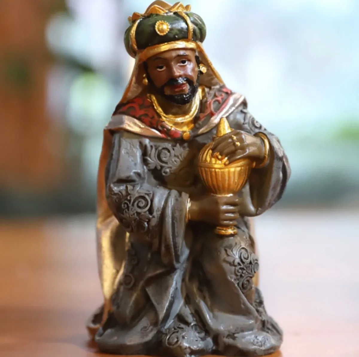 Merkloos Kerststallen>Kerststal - 30 Cm Kerstfiguren - 11 Beeldjes - Kerstdecoratie - Maria - Jesus - Joseph - Wijze Mannen - Dieren - Bijbel - Polystone