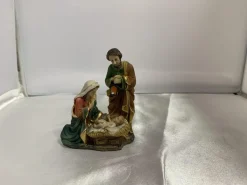 Eigenmerk Home made Kerststallen>Kerststal Josef, Maria En Kindeke Jezus