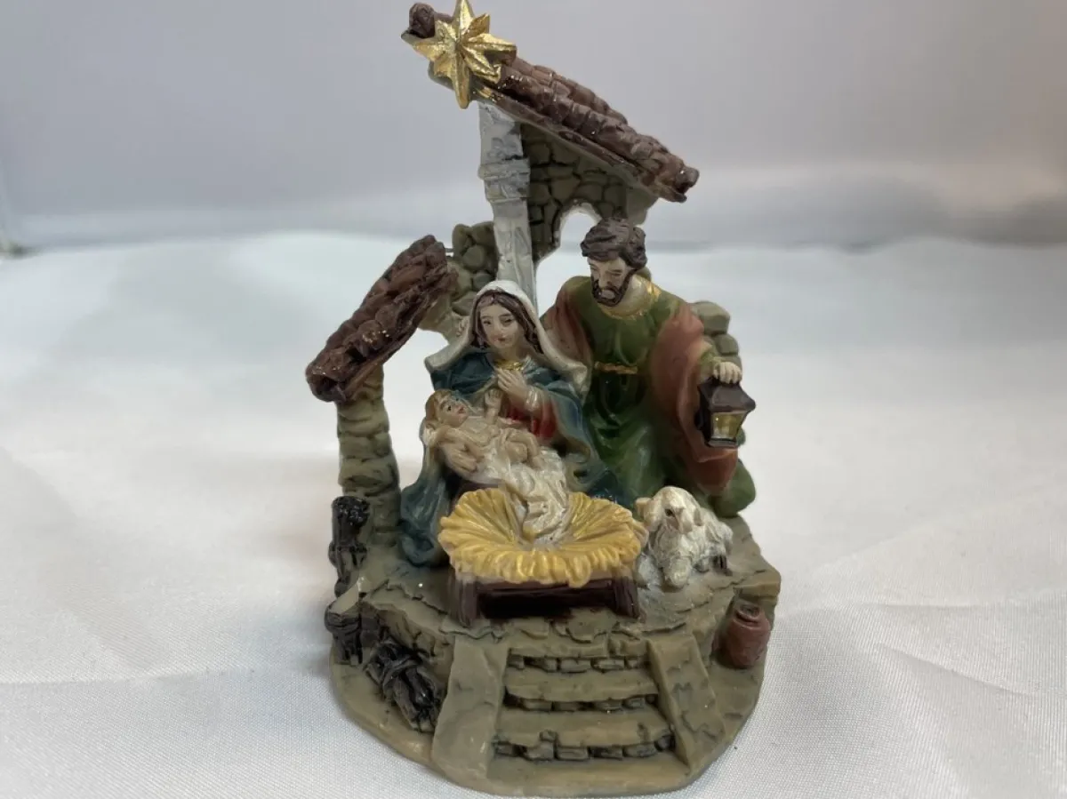 Eigenmerk Home made Kerststallen>Kerststal Jozef En Maria Met Kindeke Jezus