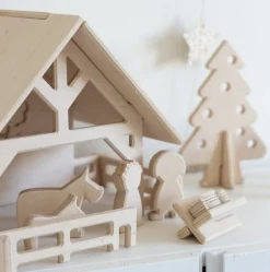 Lovelties Kerststallen></noscript>Kerststal Voor Kinderen. Inclusief 12 Figuren. Deze Kerststallen Worden Gemaakt In Nederland. Na De Kerst Plat Op Te Bergen.