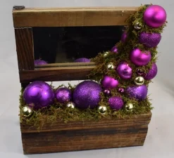 ZoeZo Design Kerststukjes>Kerststukje - Met Spiegel - Hout - Glas - Paars - Goud - Br 24 Cm - H 27 Cm - Diep 9 Cm,