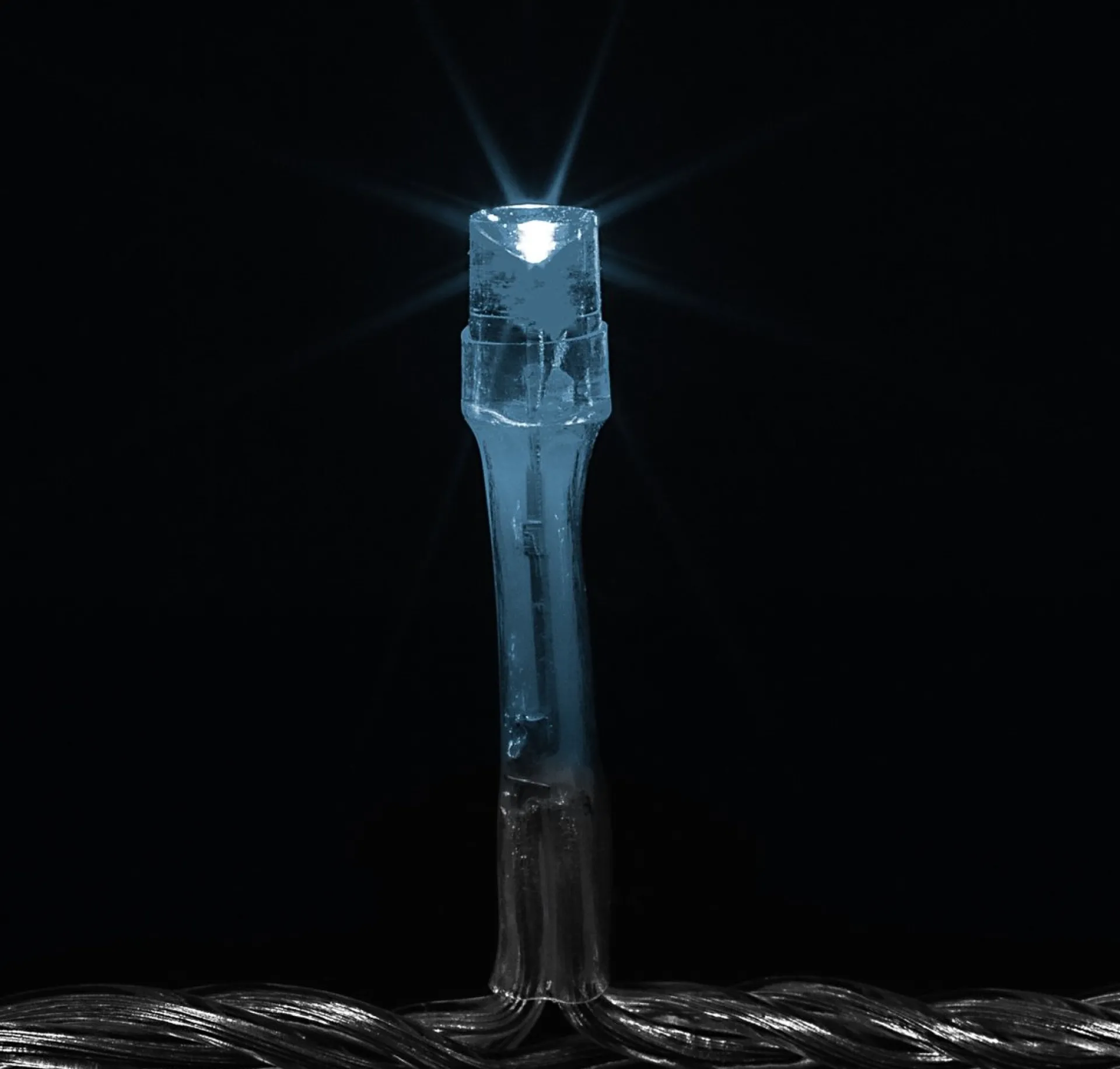 Trend24 Kerstverlichting - Sfeerverlichting - Kerstverlichting Buiten - Kerstverlichting Binnen - Kerstversiering - Feestverlichting - Lichtsnoer - Lichtsnoer Buiten - Voor Binnen En Buiten - Met Afstandsbediening - 20 M - Koud Wit Cheap