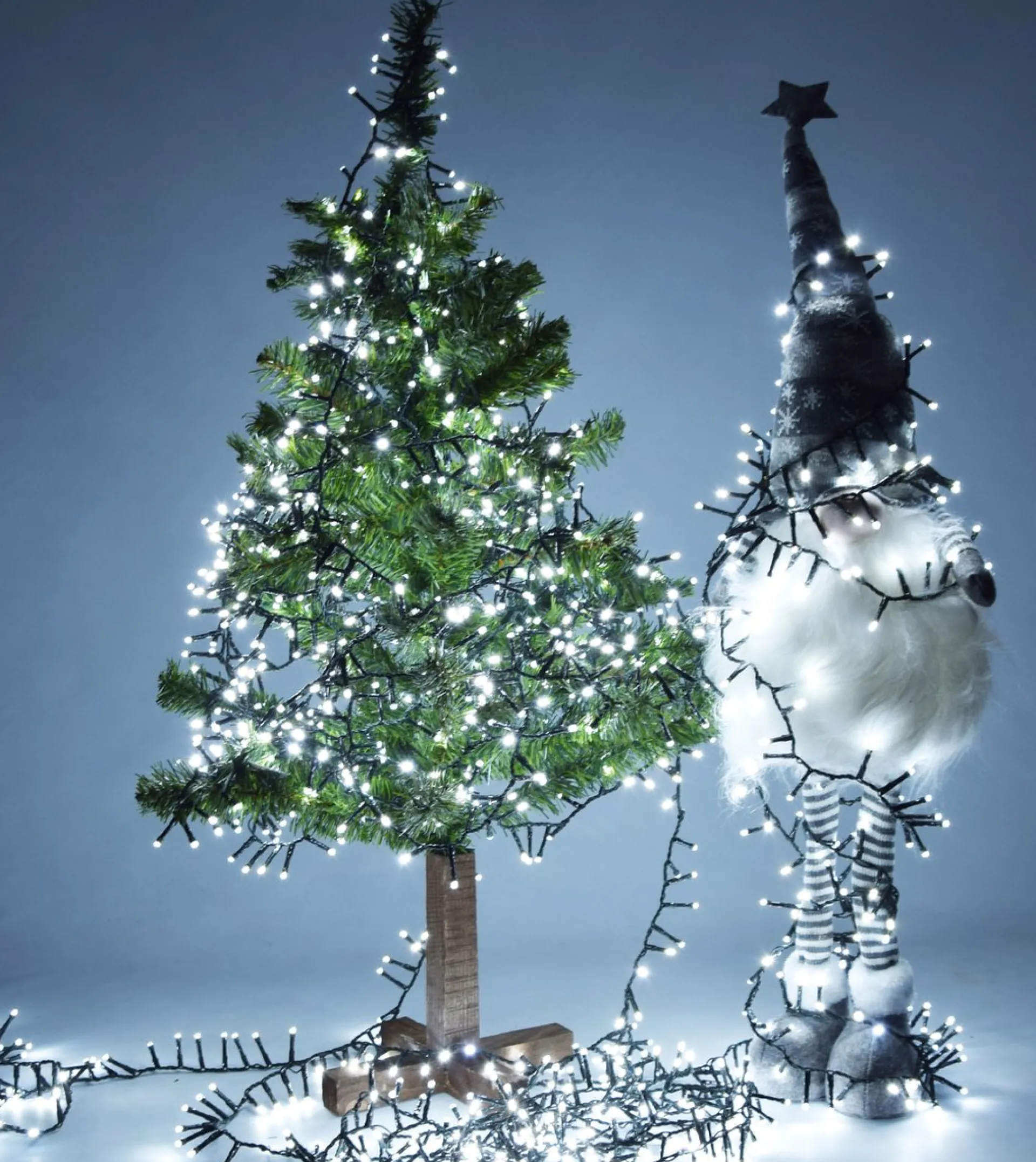 discountershop Kerstverlichting Buiten 25 Meter 1250 Led - Wit - Lichtsnoer Nano Koperdraad - Ip44 Stekker Met Timerfunctie - Kerstboomverlichting - Geschikt Voor Binnen En Buiten - Kerstverlichting Led Hot