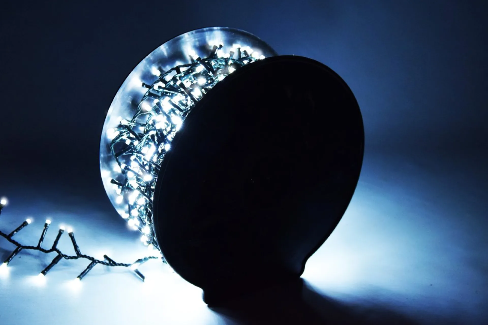 discountershop Kerstverlichting Buiten 25 Meter 1250 Led - Wit - Lichtsnoer Nano Koperdraad - Ip44 Stekker Met Timerfunctie - Kerstboomverlichting - Geschikt Voor Binnen En Buiten - Kerstverlichting Led Hot