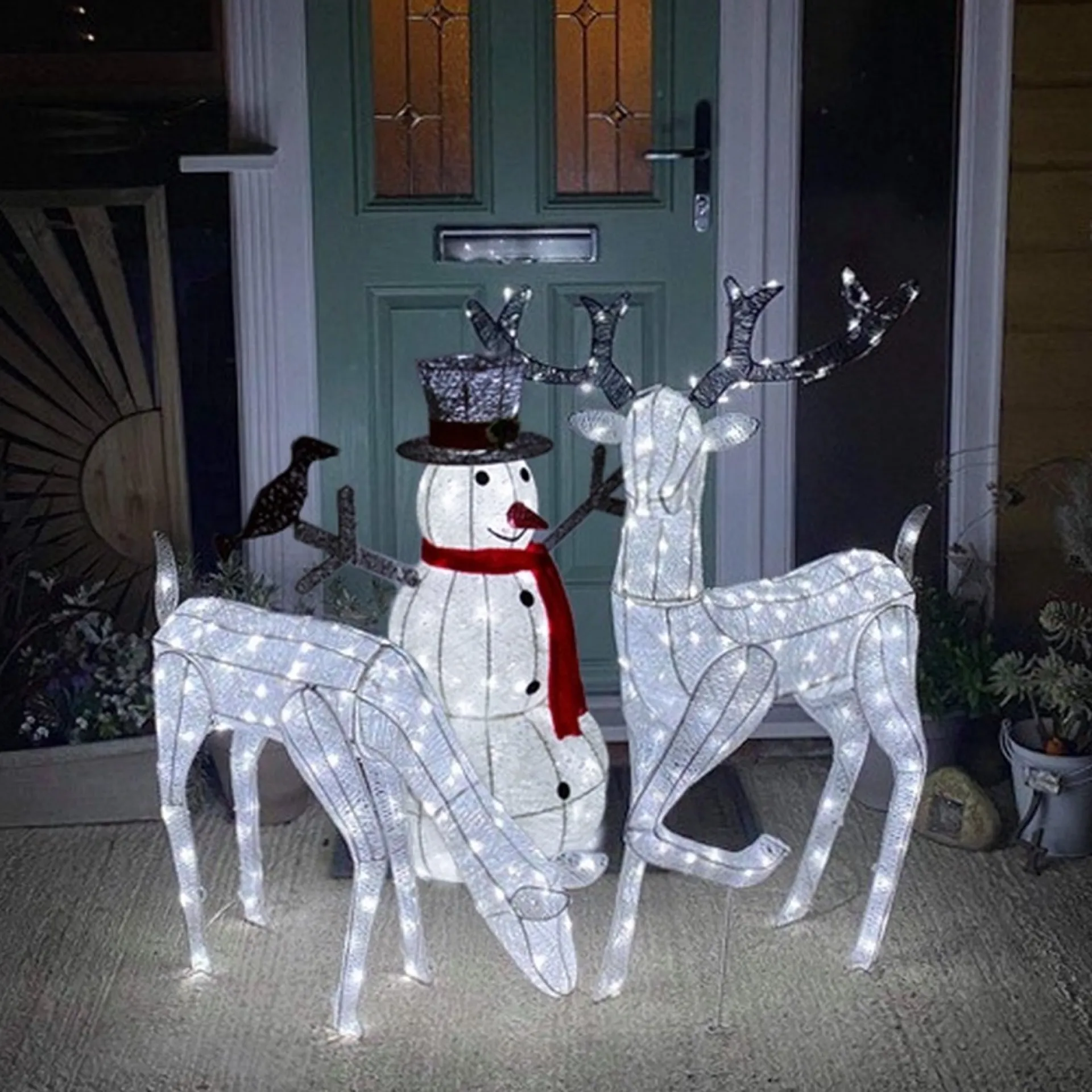 MonsterShop Kerstverlichting: Sneeuwpop + 2 Rendieren - 100 Led - Verlichte Kerstfiguren Hert Ree Buiten Kerstversiering Kerst Lichtjes Clearance