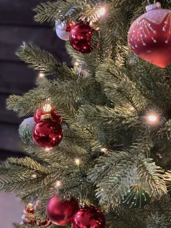 KJ Kunstkerstbomen Kjkunstkerstbomen Malmo Kunstkerstboom De Luxe 180Cm Met Inclusief Led Verlichting 300 Led-Lampjes-1215 Pe Takken 180 Cm New