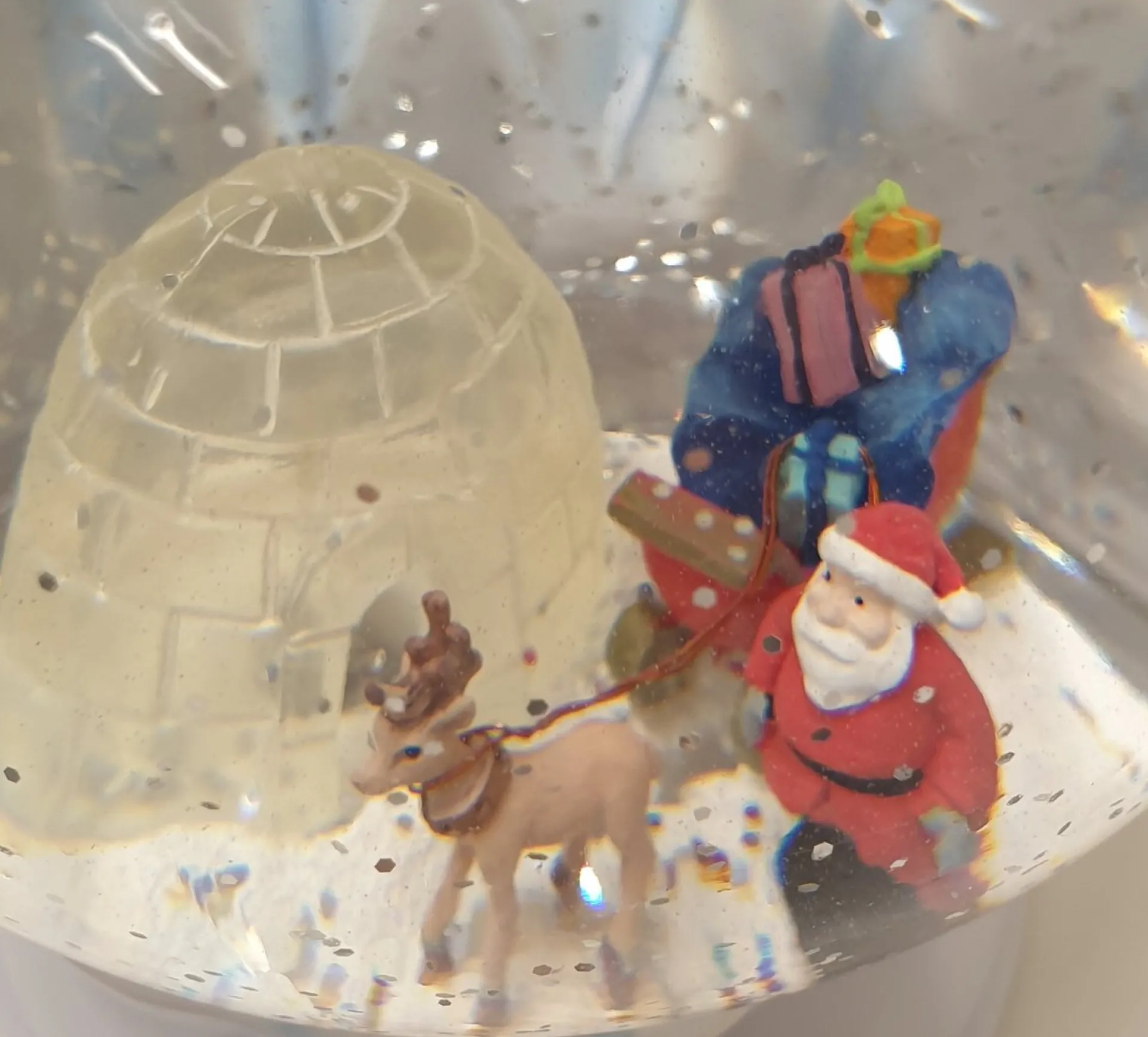 Konst Smide Sneeuwbol O15Cm Groot Electronisch Met Licht Kerstman Slee Rendier Iglo Noordpool Decoratie Kerstverlichting Flash Sale