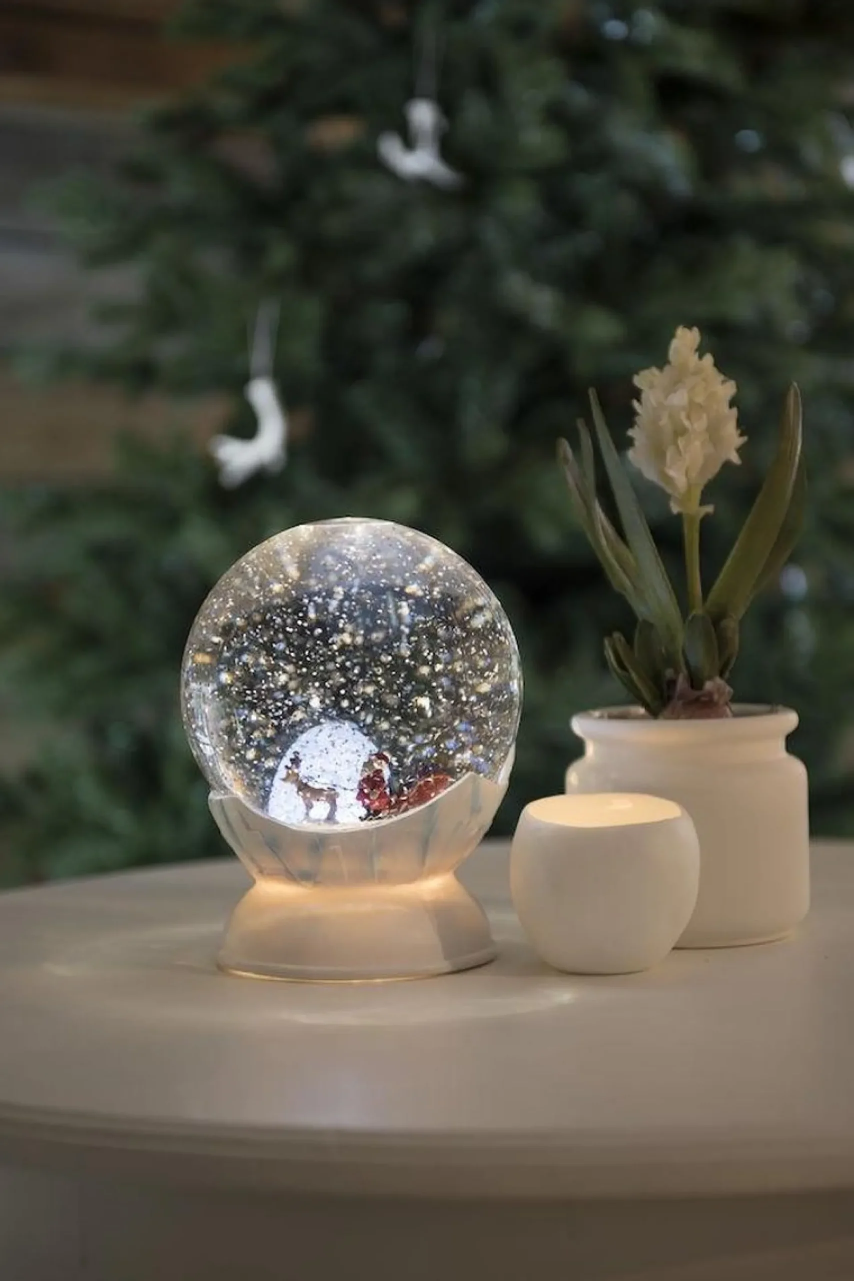 Konst Smide Sneeuwbol O15Cm Groot Electronisch Met Licht Kerstman Slee Rendier Iglo Noordpool Decoratie Kerstverlichting Flash Sale