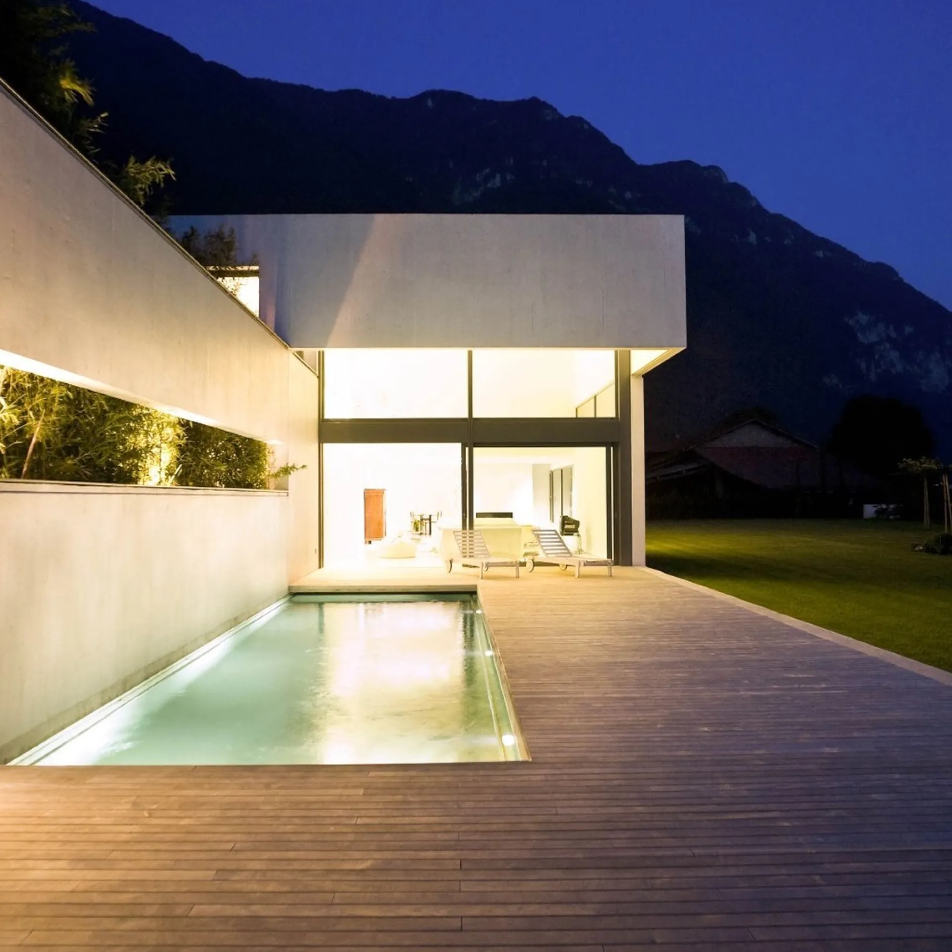 ABC-Led Koud Wit Led Strip - Ip68 - 25 Meter - 220V - Inkortbaar Store