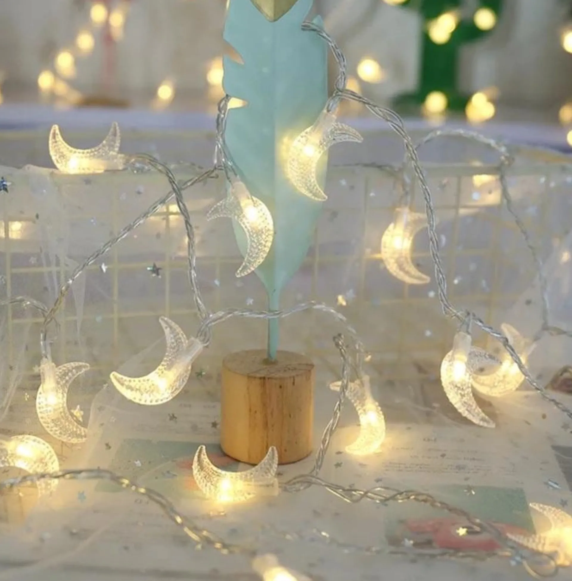 Brill-ligfut Led Lampjes Slinger - Maantjes - 3 Meter - 20 Lichtjes - Werkt Op Batterijen - Knipperfunctie - Slaapkamer - Kerstverlichting Cheap