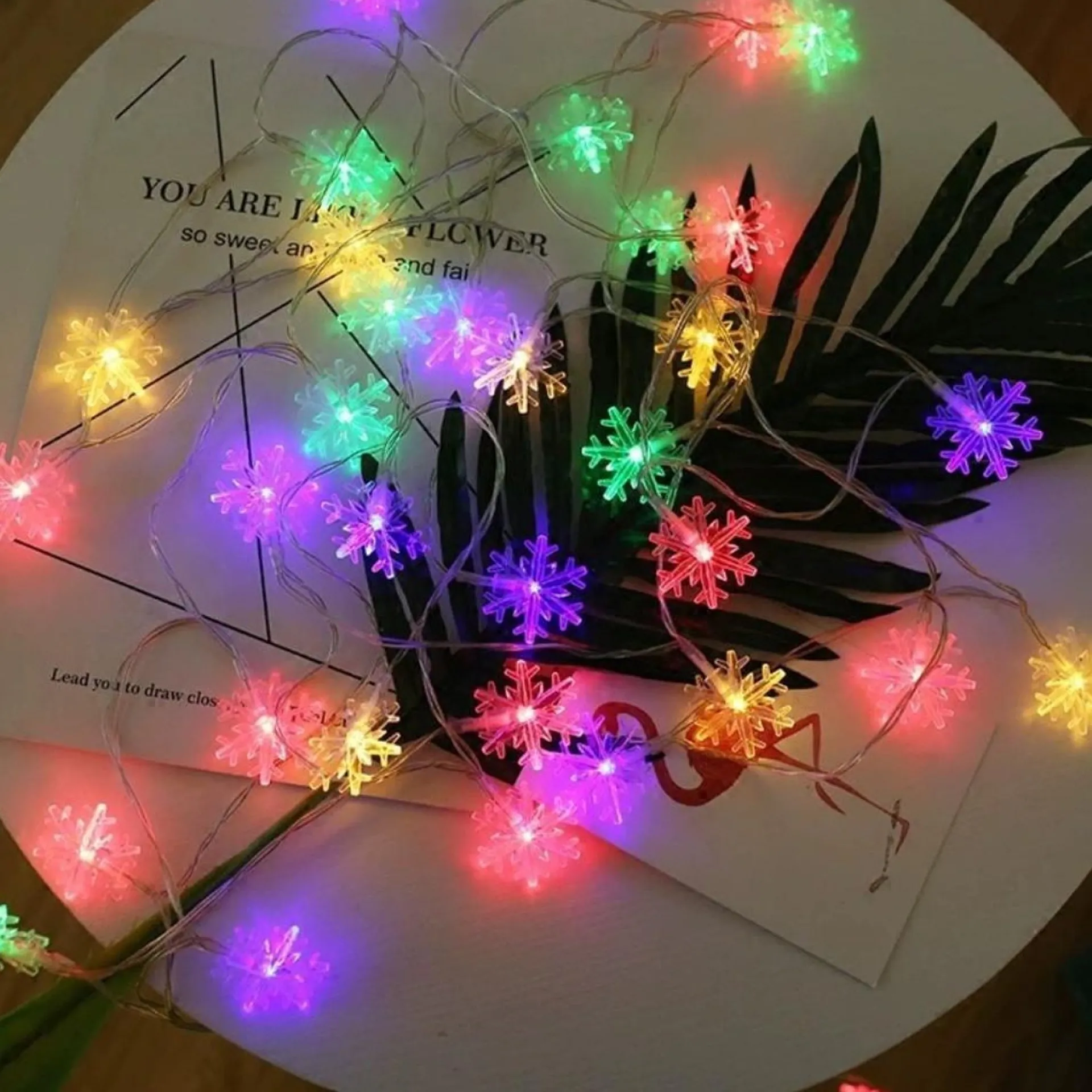 Telestore Licht Snoer Lichtslinger - Lampjes - Sneeuw Vlokjes Winter - Sfeerverlichting - Feestverlichting - Multi Colour - 20 Led Lampjes Op Battterij - 3 Meter Outlet