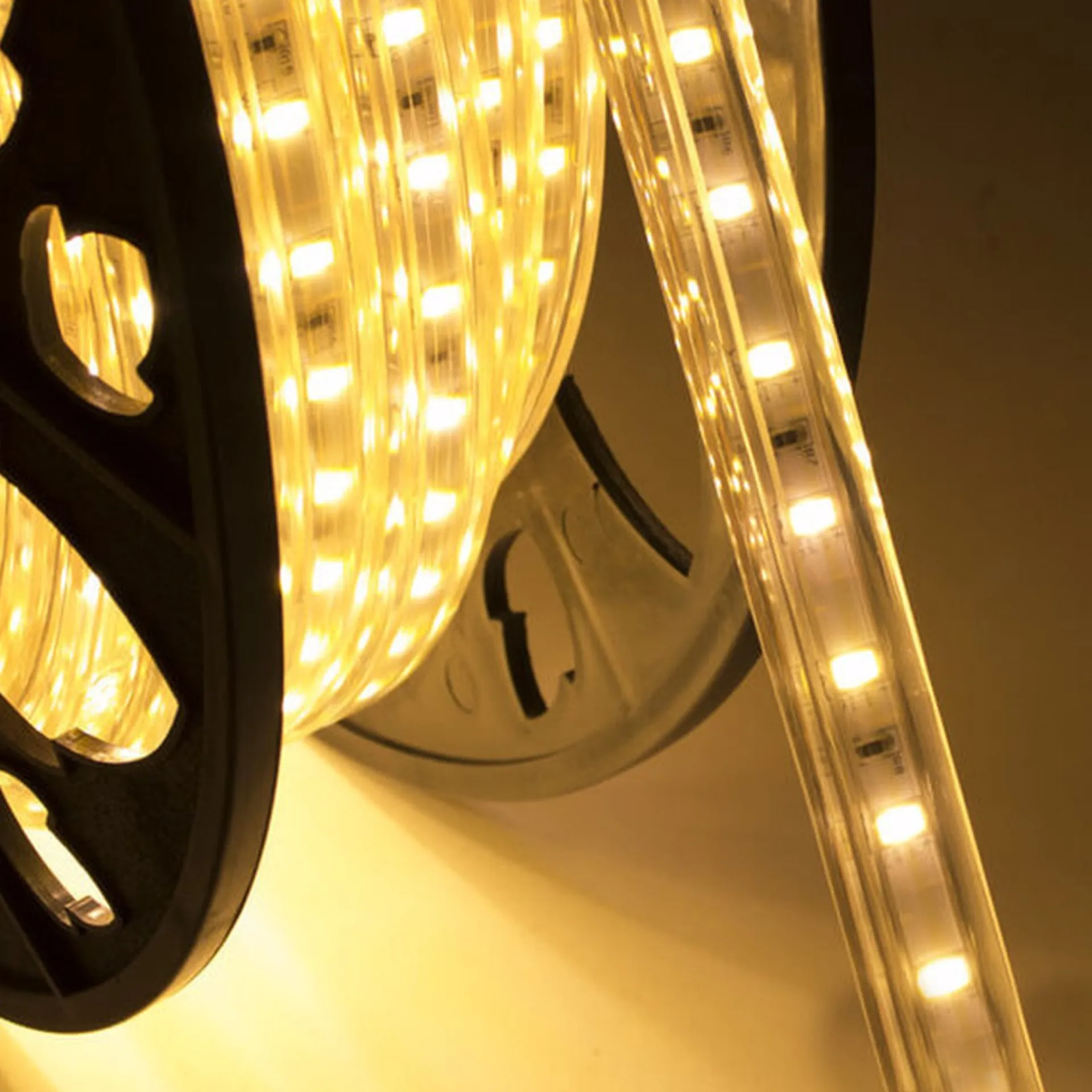 LumenXL Lichtslang Led Buiten – Warm Wit - 10 Meter - Standaard Lumen Discount