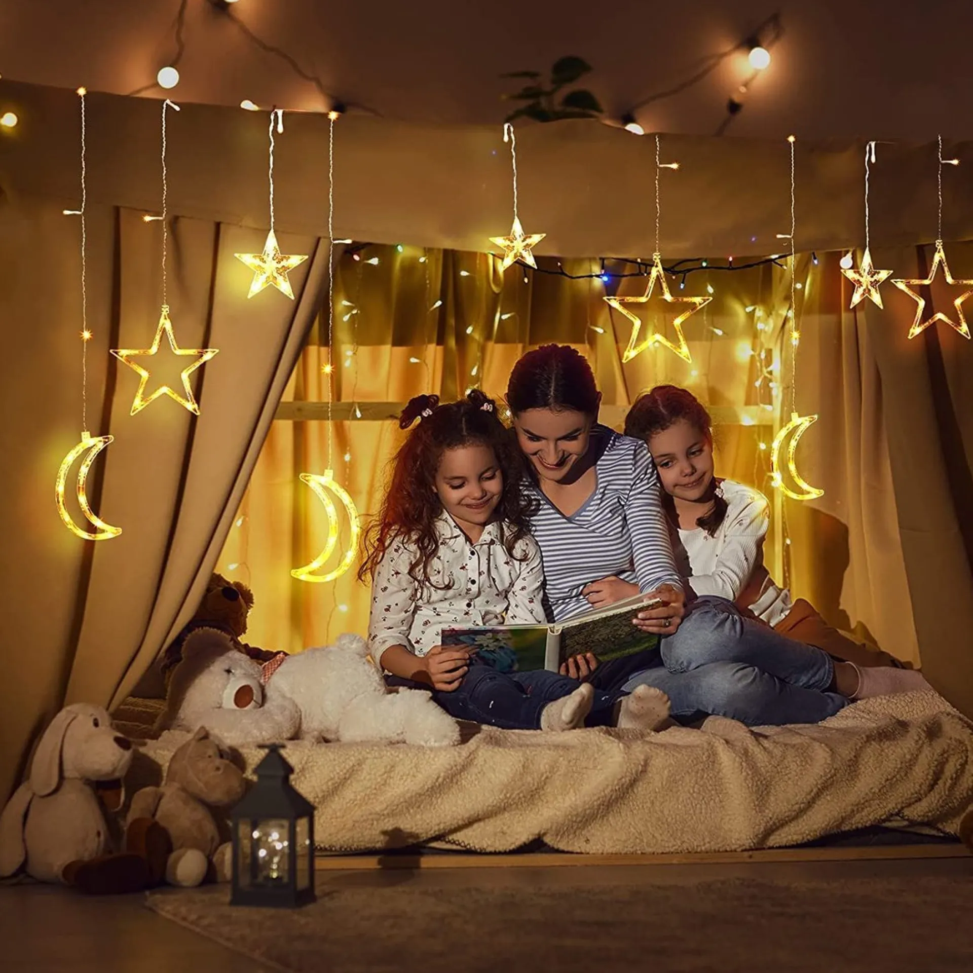 LIXIN Kerstverlichting - Sterren En Maan - Warmwit - Sterrengordijn - Buiten & Binnen - Kerst - Kerststerren - Feest Licht Gordijn - Energie Zuining - Decoratieverlichting - Home Accessories Outlet