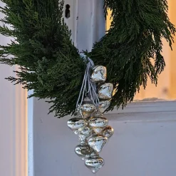 Loberon Kersthanger></noscript> Kerstversiering Sassey Antiekzilverkleurig