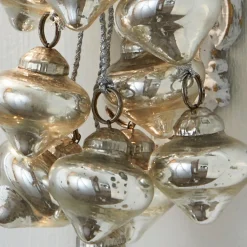 Loberon Kersthanger></noscript> Kerstversiering Sassey Antiekzilverkleurig