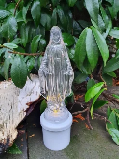 Merkloos Kerstbeelden>Maria - Beeld - Led Verlichting - Transparant Kunststof - Warm Led - 21 Cm - Mariabeeld - Grafdecoratie