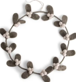 * Kerstkransen>Mistletoe Kerstkrans Van En Gry & Sif - Fair Trade Gemaakt Van Vilt