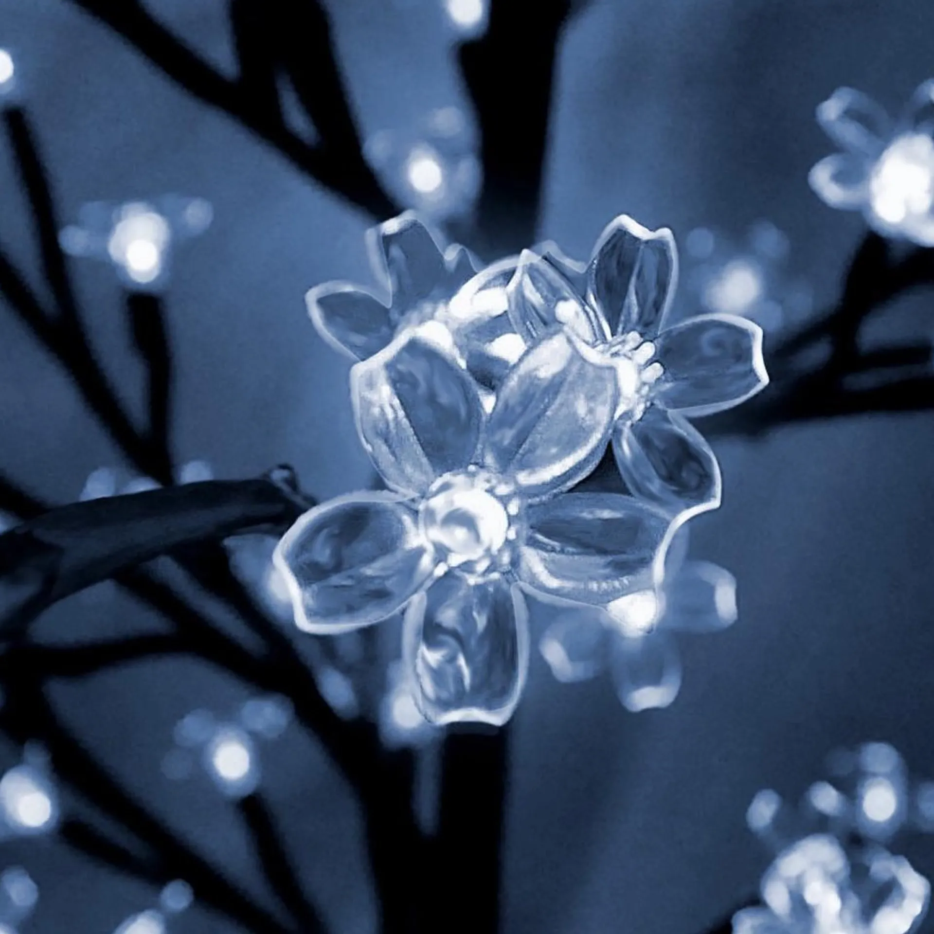 Monzana Kersenbloesem Boom 180Cm - Timer Ip44 - 200 Led Blauw Best Sale