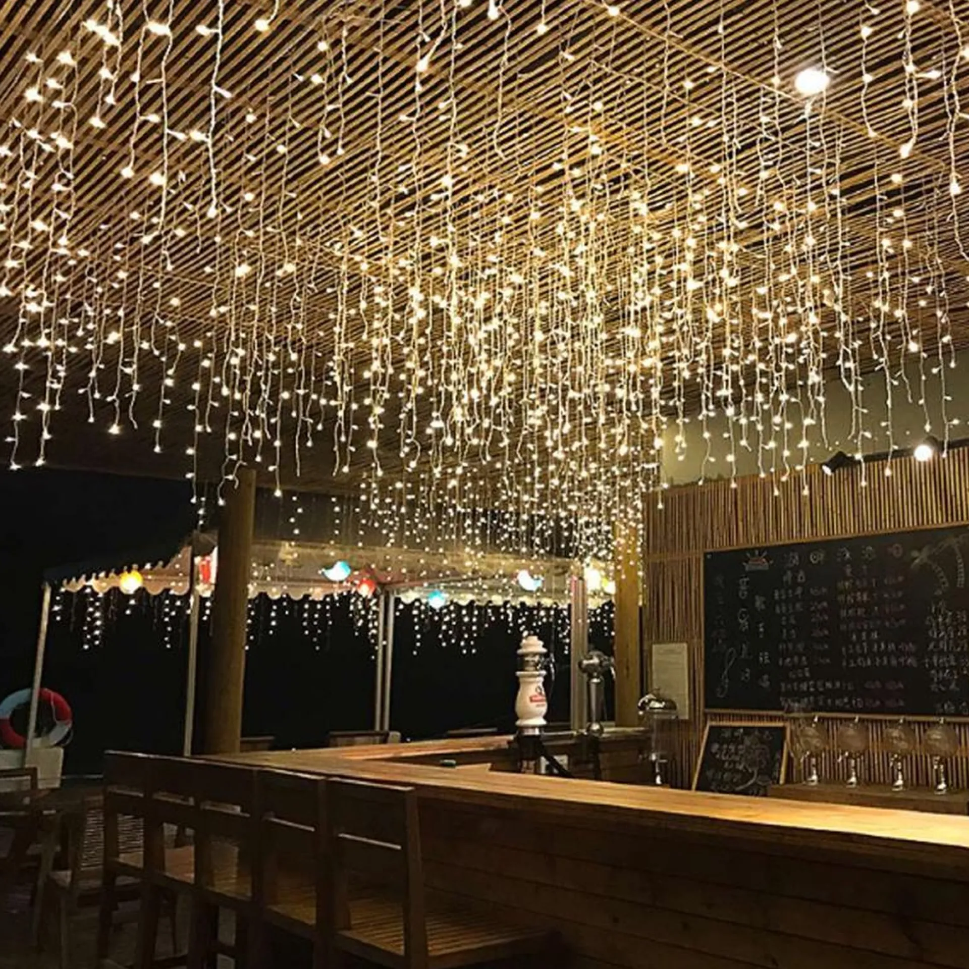 Handy Century Home Products Mya Led Kerstverlichting Gordijn - 4M - Warm Wit - Versiering Clearance