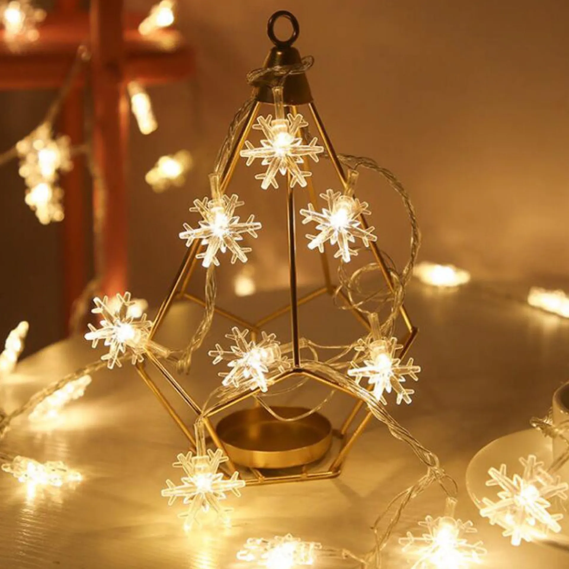 Nuvance - Led Sneeuwvlokken - 1.5 M - 10 Sterren - Kerstverlichting Voor Binnen En Buiten - Kerstdecoratie - Kerstversiering - Lichtslinger - Warm Wit Warm White New