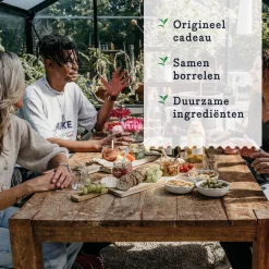 Pineut ® Borrelplank Pakket Tapas – Borrelpakket Culinair – Focaccia, Tapenade, Vinaigrette & Waterkaraf – Verwenbox Borrel – Geschenkpakket Borrelhapjes - Gezellig Genieten Hot